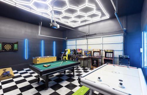 Saratoga Springs Casa | Scenic Views with arcade room