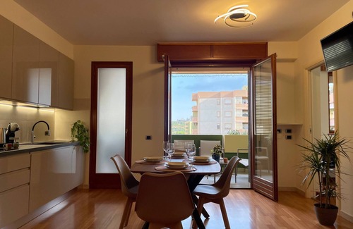 Province of Cagliari Apartamento | Scent of Helichrysum - Panoramic 6th Floor Flat, Bright, New & Well Connected