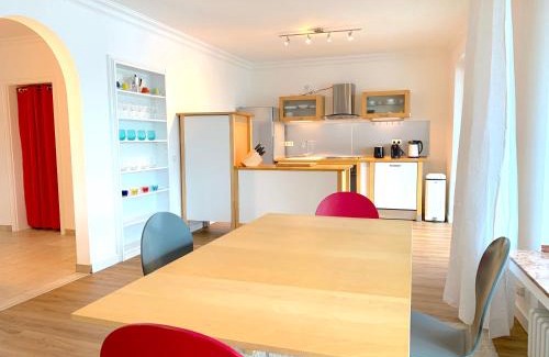 Brueck Apartamento | Schöne 3-Zimmer-Wohnung in Köln-Brück mit eigenem Parkplatz