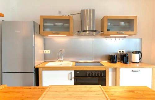 Brueck Apartamento | Schöne 3-Zimmer-Wohnung in Köln-Brück mit eigenem Parkplatz