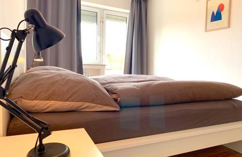 Brueck Apartamento | Schöne 3-Zimmer-Wohnung in Köln-Brück mit eigenem Parkplatz