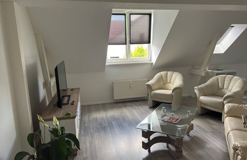 Magdeburg Apartamento | Schöne Dachgeschosswohnung im Gastroviertel an der Elbe