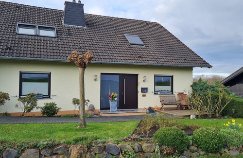 Erpel Casa | Schöne Ferienwohnung in Erpel Direkt am Rheinsteig. Kleine Haustiere Willkommen