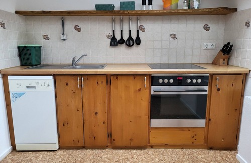 Linsingen Apartamento | Schöne Große Ferienwohnung für 1-4 Gäste, zum Entspannen Bestens Geeignet