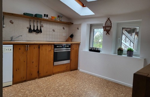 Linsingen Apartamento | Schöne Große Ferienwohnung für 1-4 Gäste, zum Entspannen Bestens Geeignet