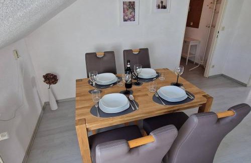 Konigstadten Apartamento | Schöne, helle 3 Zimmer mit Klimaanlage