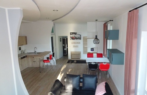 Potsdam West Apartamento | Schöne, Neue Ferienwohnung, Familienfreundlich in Zentrums- und Schlossparknähe