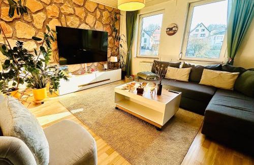 Eisenach Apartamento | Schöne ruhige Ferienwohnung - in Eisenach mit Kamin - Nahe Karolinentalbrücke - Hund ja