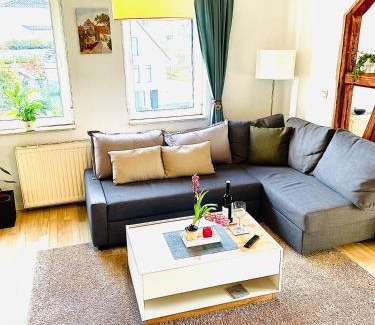Eisenach Apartamento | Schöne ruhige Ferienwohnung - in Eisenach mit Kamin - Nahe Karolinentalbrücke - Hund ja
