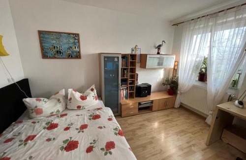 Region Hannover District Apartamento | Schönes Haus mit 3 Zimmern Küche Bad & Wohnzimmer 2 Parkplätze