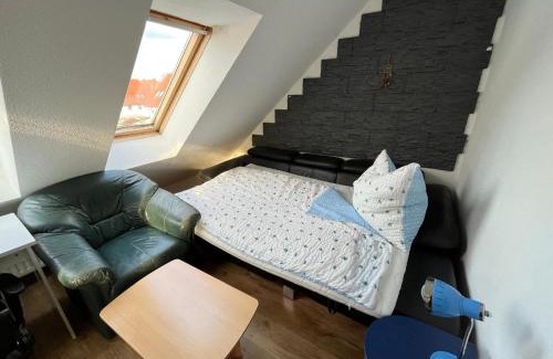 Region Hannover District Apartamento | Schönes Haus mit 3 Zimmern Küche Bad & Wohnzimmer 2 Parkplätze