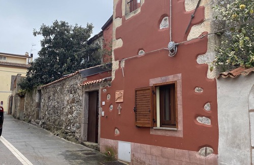 Sennariolo Casa | Schönes, Ruhiges, Gemütliches Stadt-haus im Centro Storico