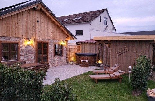 Hengersberg Chalet De Esquí | Schönes Wellness Chalet für Eine Auszeit im Woid !