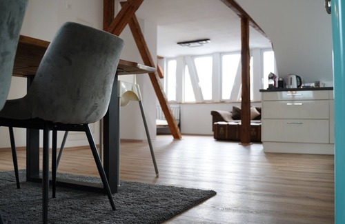 Michelfeld Apartamento | Schicke, Neue Wohnung Direkt am Kloster