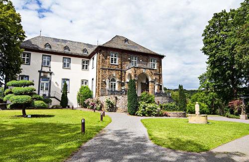 Burgbrohl Hotel | Schloss Hotel Burgbrohl