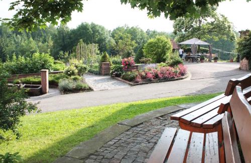 Elzach Apartamento | Schlosshof - Der Urlaubsbauernhof