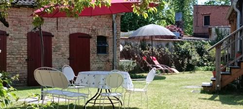 Rheinsberg Apartamento | SchlossparkFerienwohnungen Rheinsberg mit Garten