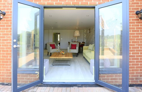 Dunwich Casa | School House - Tres Habitaciones Casa, Capacidad 6