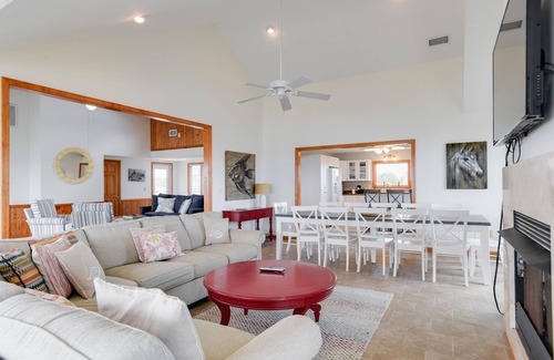 Corolla Village Casa | Fuera de la escuela: casa de 6 dormitorios / 5 baños en Corolla, capacidad para 13
