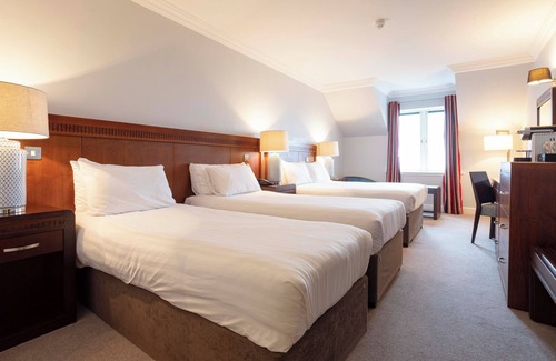 Schull Hotel | Schull Harbour Hotel