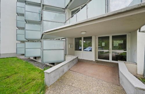 Altensteig Apartamento | Schwarzwalapartment Nr 6 Presidential Suite 40qm Doppelbett Modern