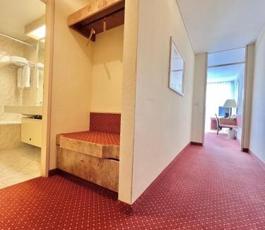 Altensteig Apartamento | Schwarzwaldapartment Nr 14 40qm Zwei Einzel Betten Rustikal