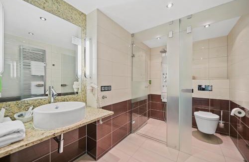 Altensteig Apartamento | Schwarzwaldapartments Sky Lounge 160
