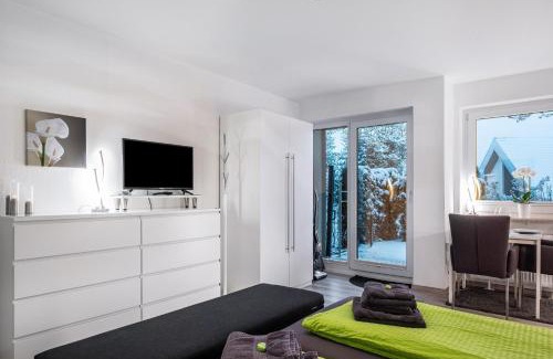Schoenwald Apartamento | Schwarzwaldblick C App 2 mit Pool