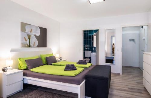 Schoenwald Apartamento | Schwarzwaldblick C App 2 mit Pool