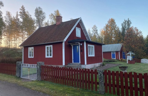 Emmaboda Apartamento | Schwedenhaus in Alleinlage und Seenähe