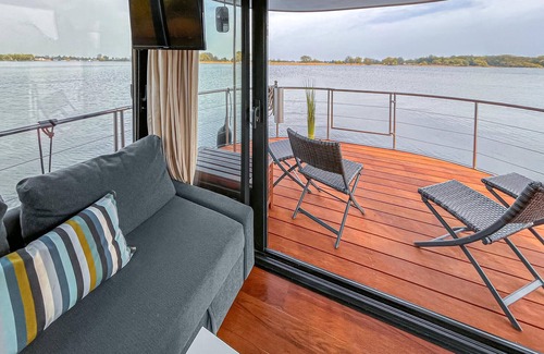 Havelsee Alquiler De Eote | Hermoso barco en Havelsee OT Kützkow
