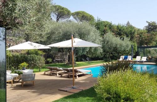 Ragalna Casa | Scialaj Villa di lusso sull'Etna con piscina e vista mare