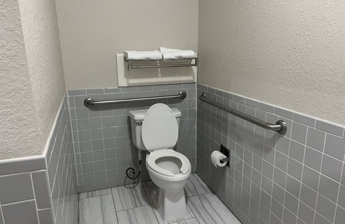 East Downtown Houston Hotel | Scott Inn Suites - Downtown Houston