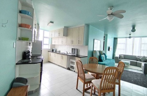 Saint Michael's on Sea Apartamento | Scottburgh Views - Smile & Wave