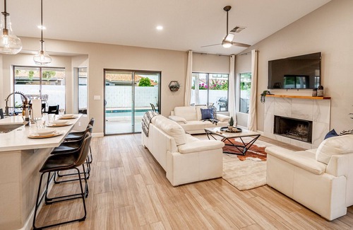 Paradise Park Vista Casa | Scottsdale Designer's Dream | Pool | Game Room | Ping Pong Table