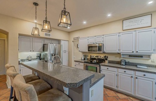 Paradise Park Vista Casa | Scottsdale Luxury Home Heated Pool, BBQ, Game