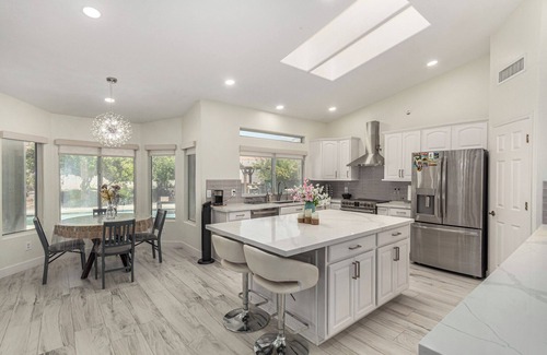 Paradise Park Vista Casa | Scottsdale Retreat 4 BR/ 3 BA # Pool #Lovely Backyard # Wifi # AC #