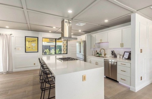 Park Scottsdale Two Casa | Scottsdale Sophisticated Luxury w/Heated Pool, EV Charger