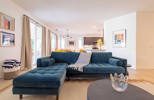 Indio Cabaña | Scotty by Avantstay Walk to Empire Polo Club and Old Town La Quinta!