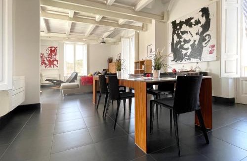 Old Town Apartamento | SCS Modern luxury penthouse URG
