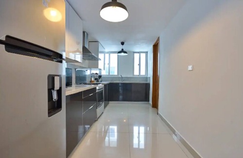 Ensanche Naco Apartamento | SD 3BR Luxury Sunshine Apt 2 + Free Bonus