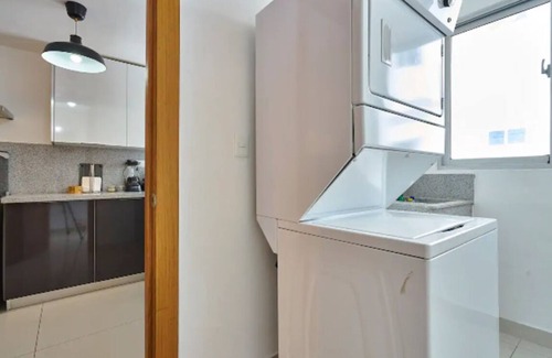Ensanche Naco Apartamento | SD 3BR Luxury Sunshine Apt 2 + Free Bonus