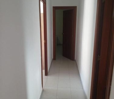 Elda Casa | Se alquila habitaciones en piso Compartido SIn ASCENSOR ELDA