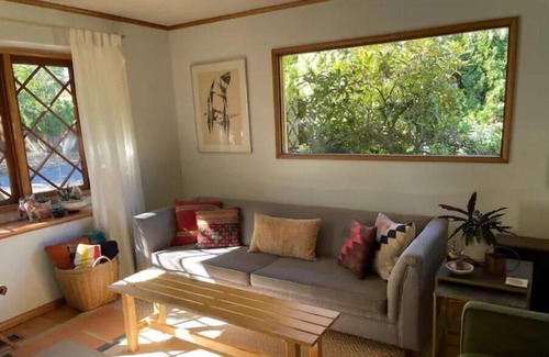 Woodstock Casa | SE Woodstock Rancher, Walk to the park, Reed College, shopping & great food!
