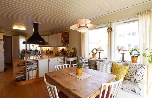 Vastra Frolunda Chalet De Esquí | SE08031