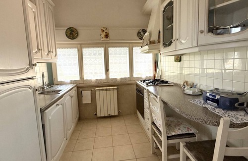Senigallia Apartamento | SE168 - Senigallia, elegant three-room apartment convenient to services