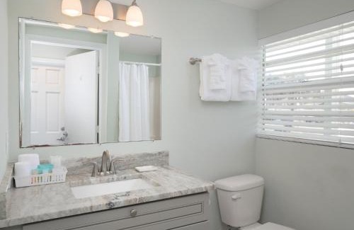 Cocoa Beach Hotel | Sea Aire Oceanfront Inn