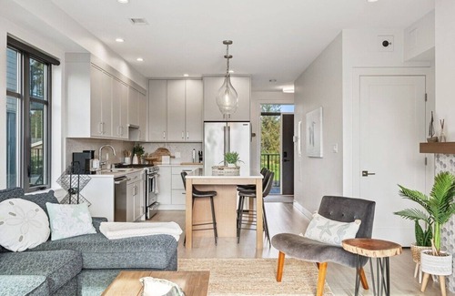 Black Creek Casa | Sea and Ski at The Beach House