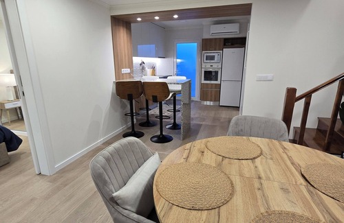 Maia Casa | Sea Breeze: Comfortable Azorean House Just Steps Away from the Ocean