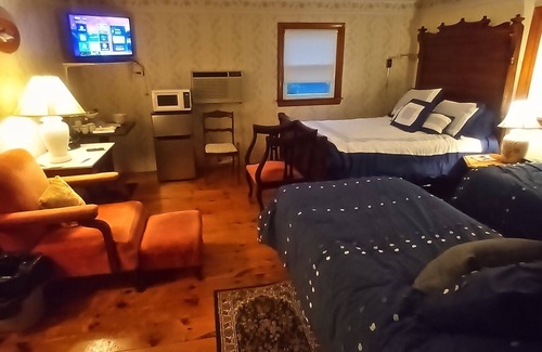 Hyannis Casa | Sea Breeze Inn